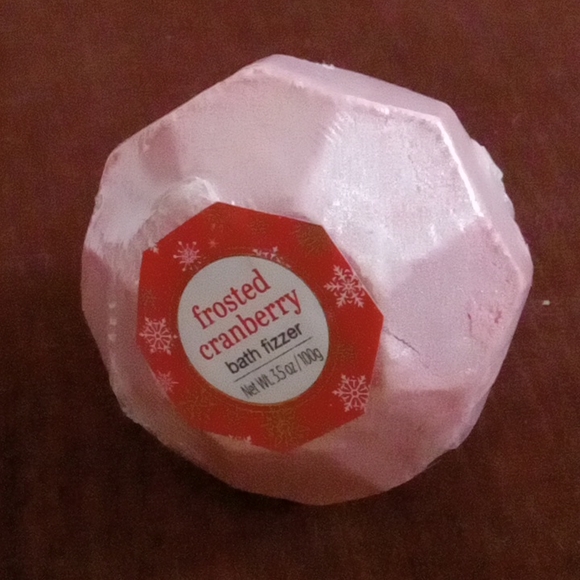 None Other - Diamond bath bomb